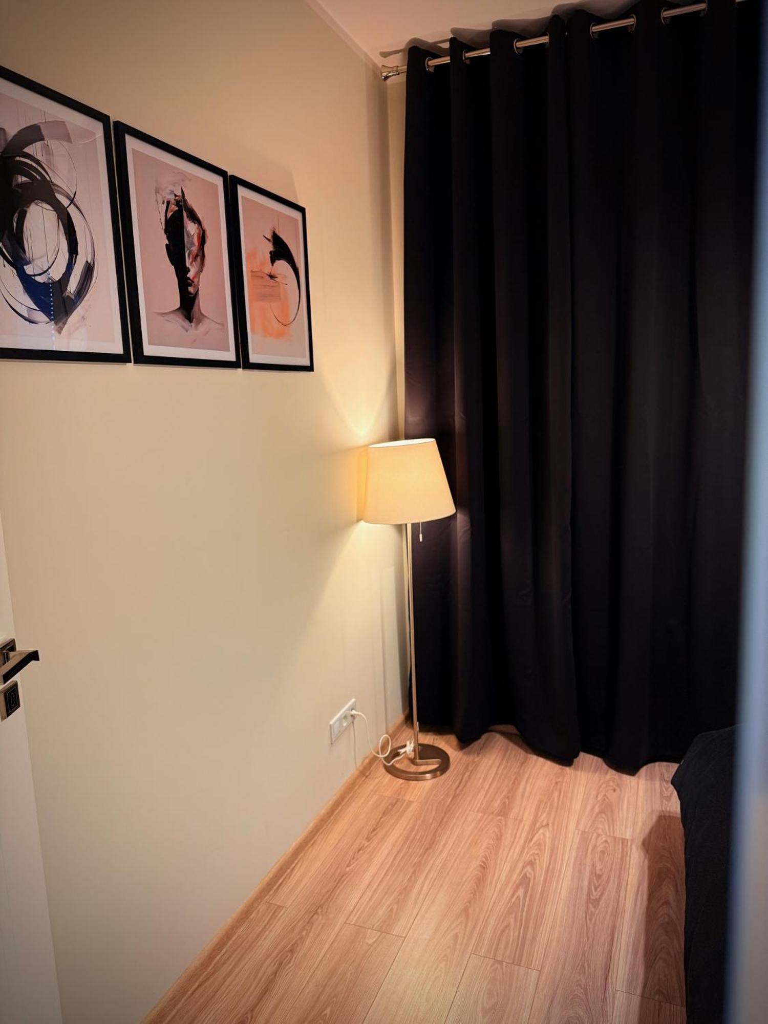 Airport67 Apartment Warsaw Exterior photo