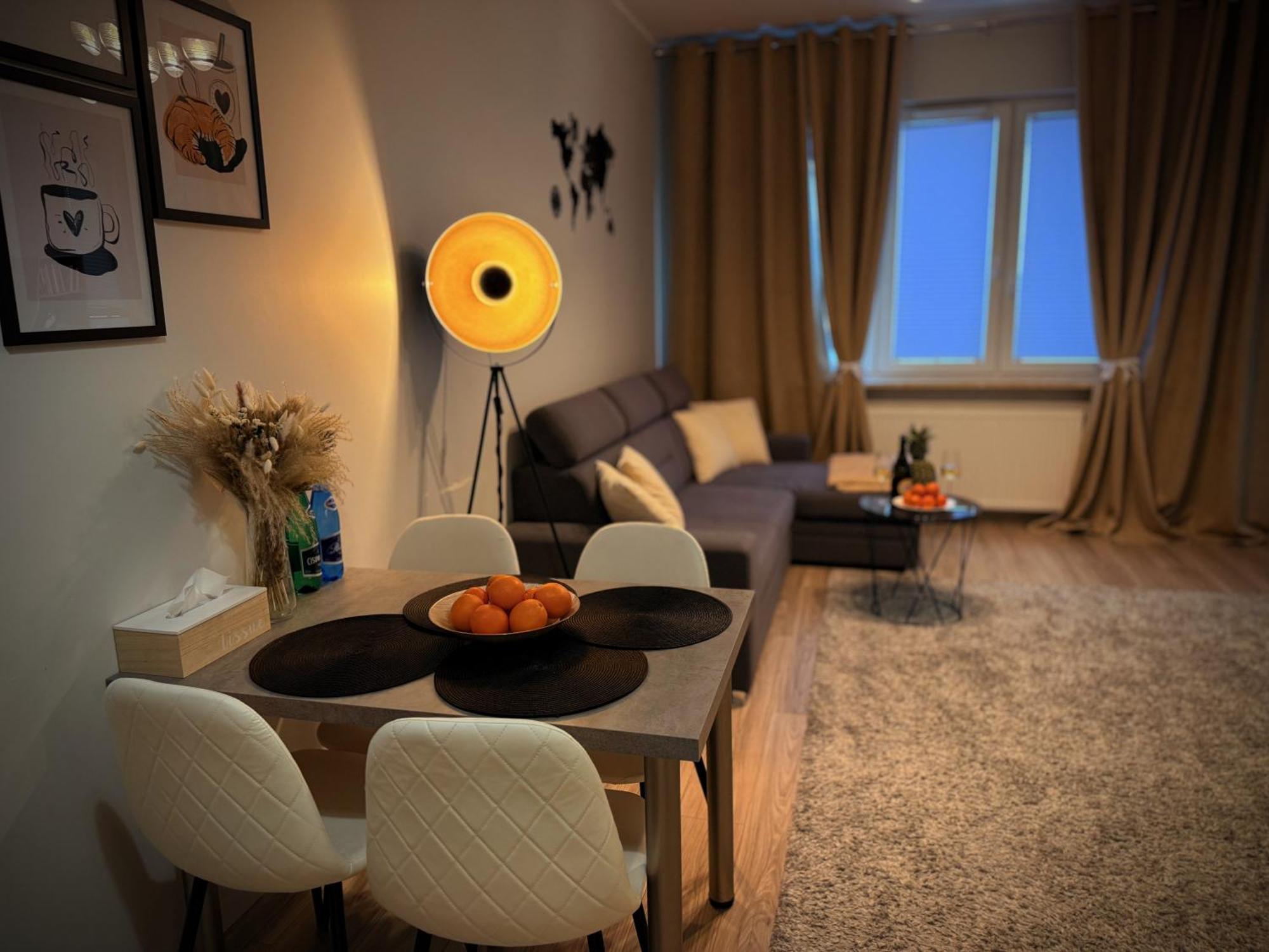Airport67 Apartment Warsaw Exterior photo